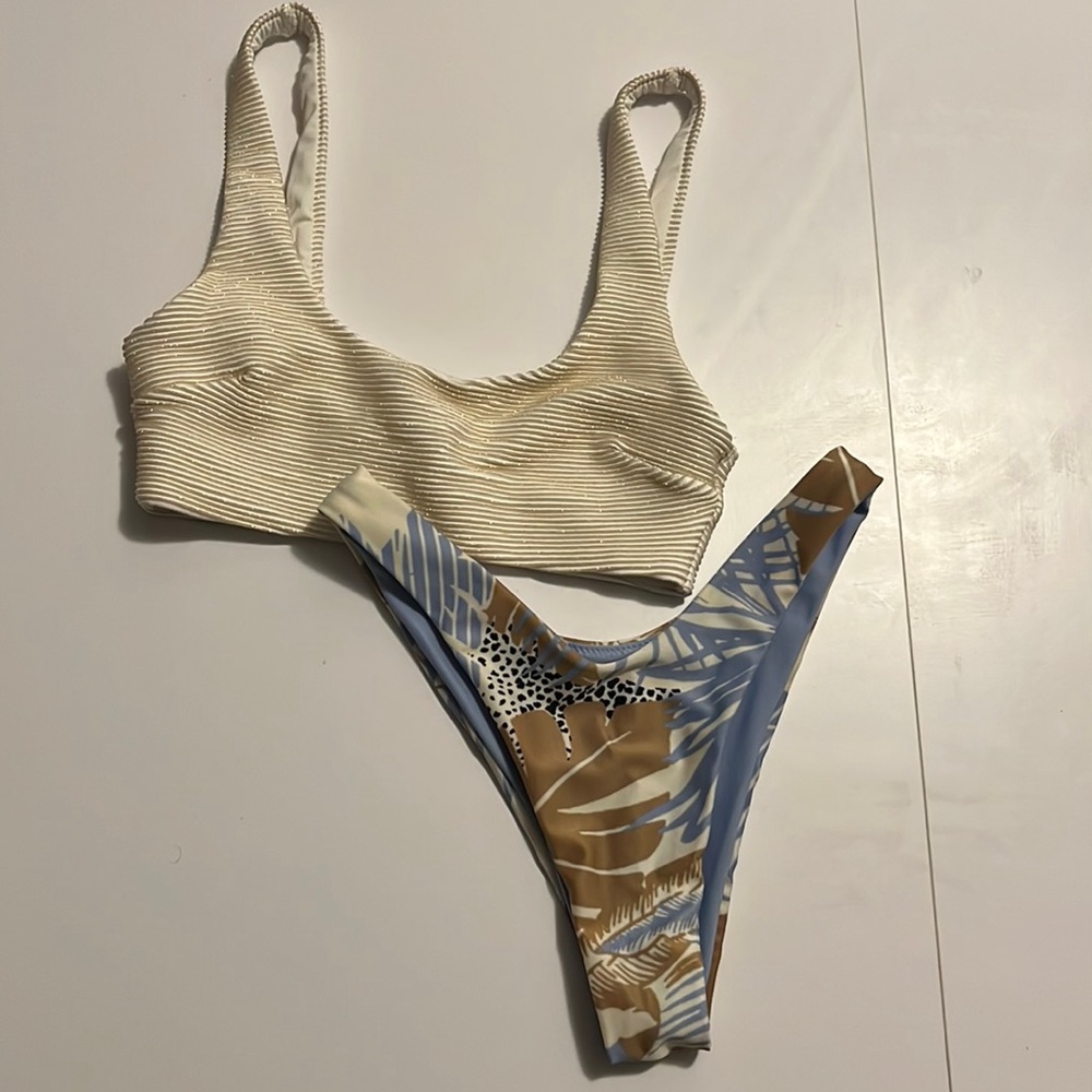 H&M Tank Bikini Top and Aerie Tropical Bikini Bottom Set XS/XXS